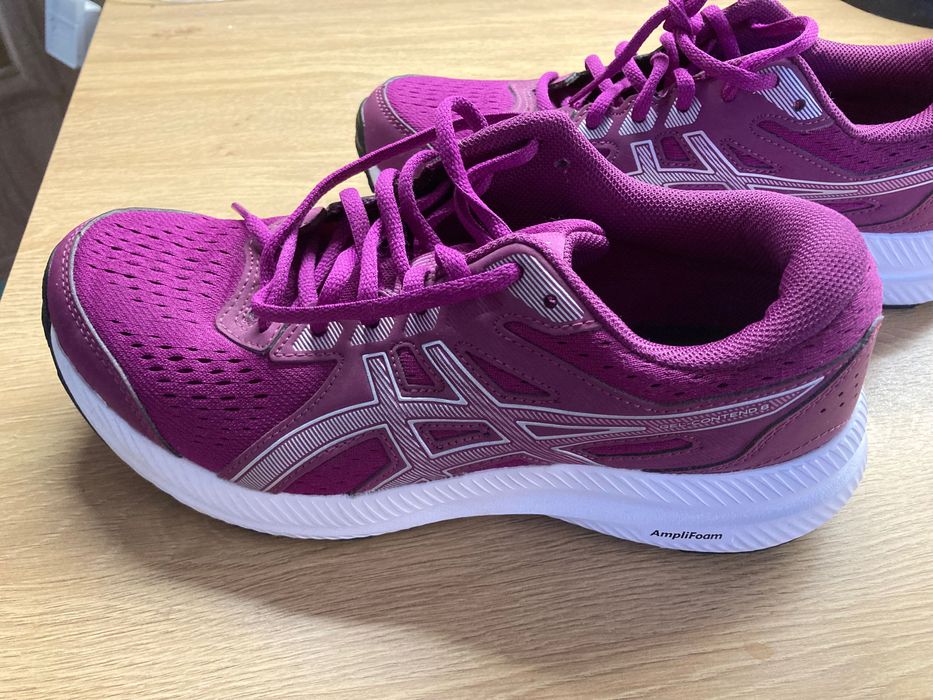 Дамски маратонки ASICS