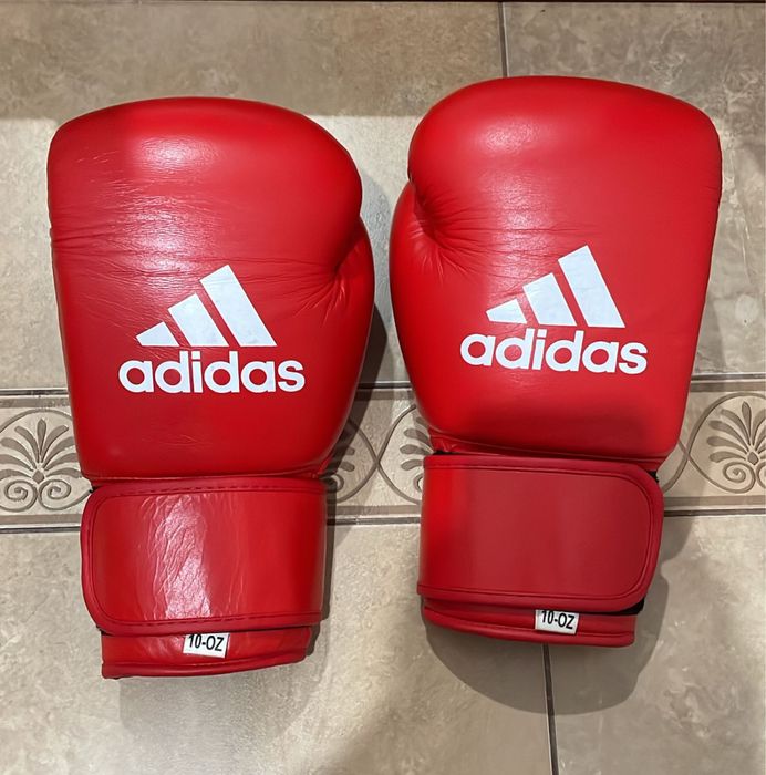 оригинальные перчатки