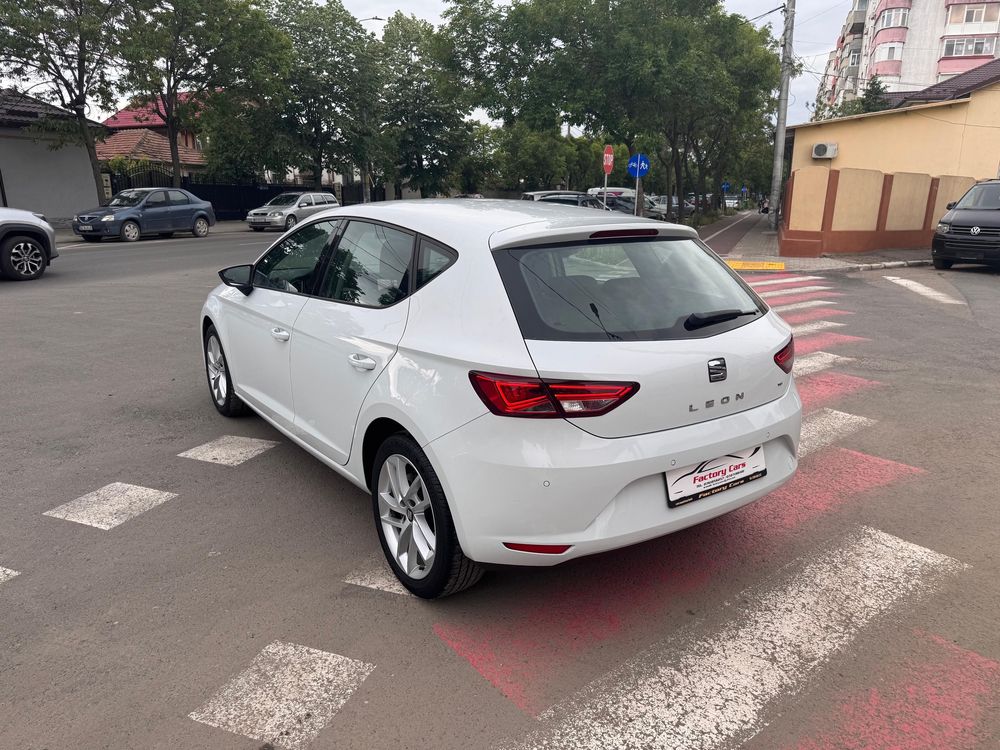 Seat Leon 4 Model STYLE Faruri Matrix Navi Mare Lampi Led 1.4 Benzina