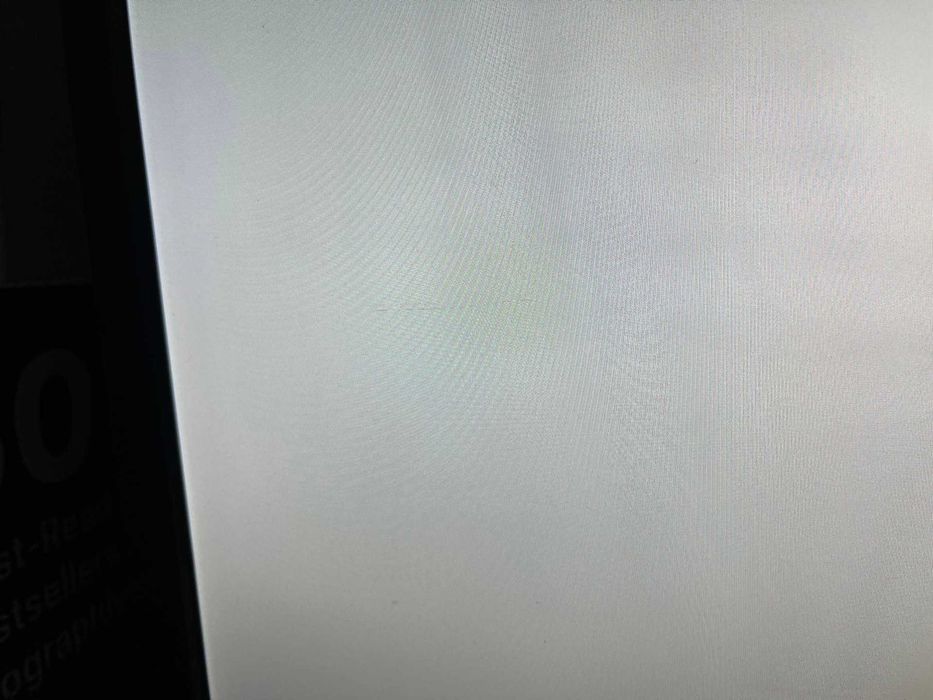 Два IPS монитора - 21.5" Dell P2214Hb и 23.8" BenQ GW2406Z