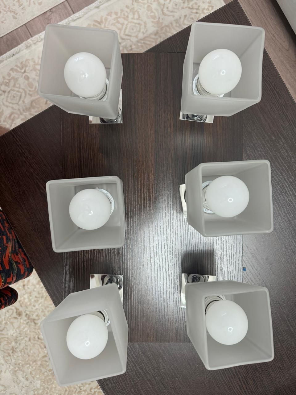 Продам люстру срочно