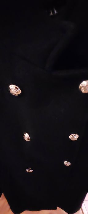 Черно палто на Zara