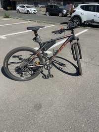 Bicicleta MTB Gt Avanche Elite L 2.7 accesorii