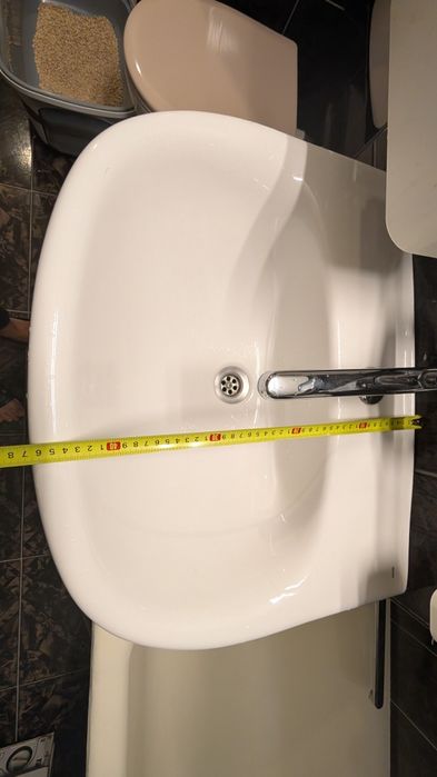 Chiuveta cu picior si sifon