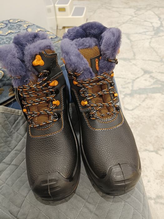 Ботинки рабочие 38 размер