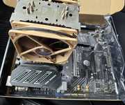 Vand kit Intel i5 9600k + cooler Noctua + 16 Gb ram + pl baza MSI Z390