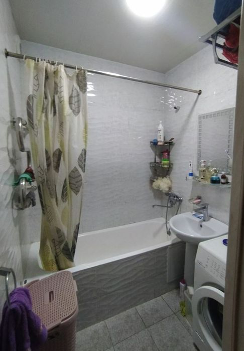 Юнусабад 14, 4/1/5 УлУчШеНкА Балкон 6 на 2 Средний Ремонт