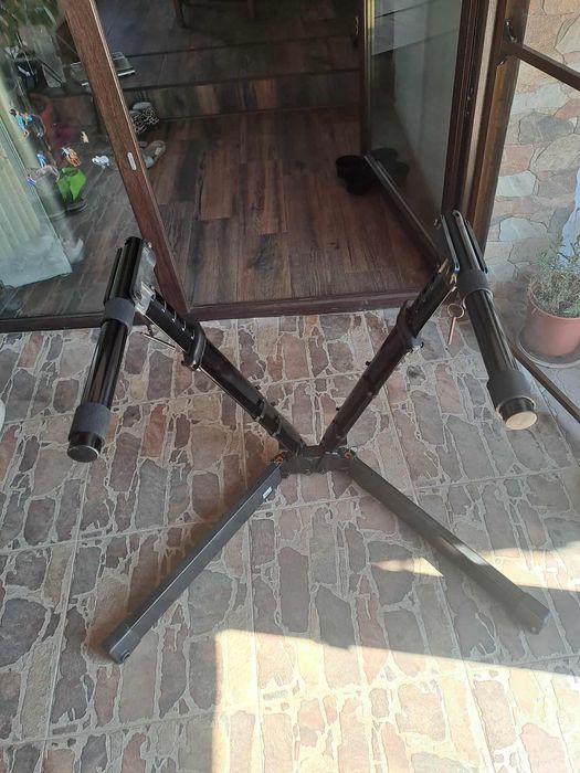 Stativ pentru orgă Ultimate