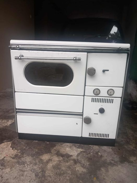 Сръбска печка  с водна риза