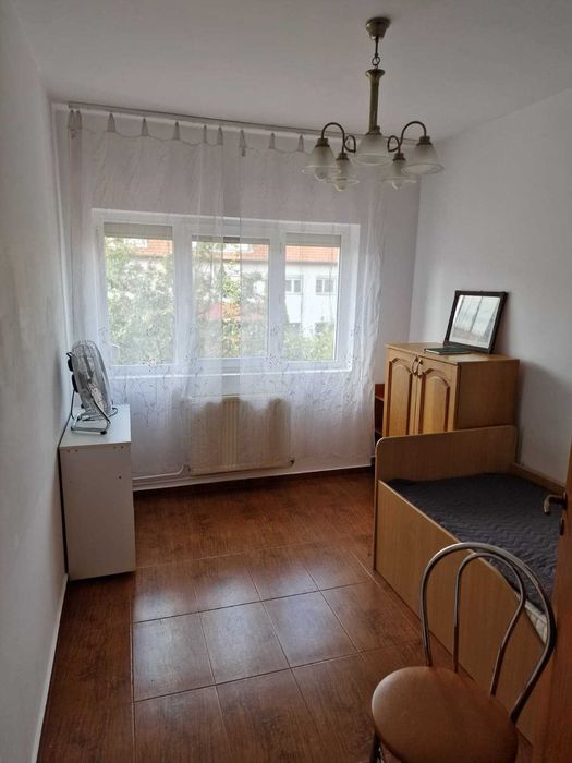 Proprietar inchiriez casa