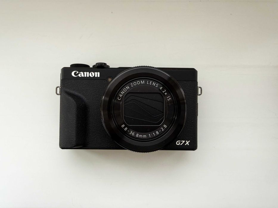 Canon PowerShot G7X Mark III