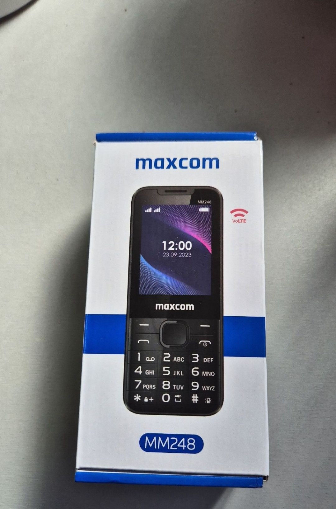 Telefon Maxcom cu butoane