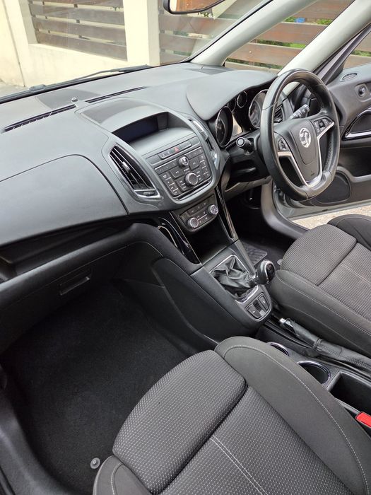 Opel Zafira 2.0 CDTI