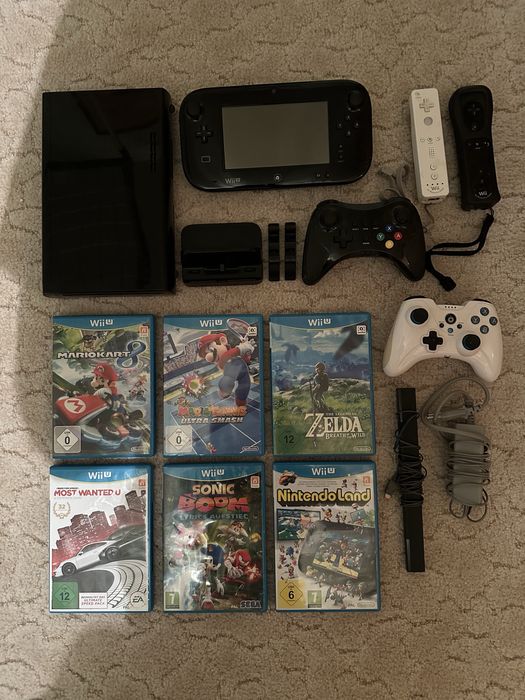 Consola Wii U completa (Zelda, Mario, etc.) + jocuriile Wii