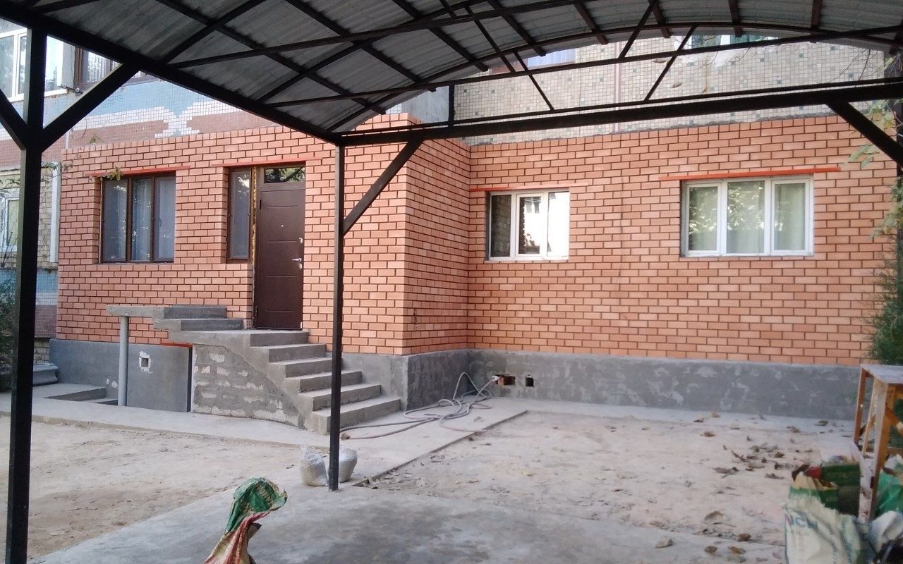 Balkonga gʻisht teramiz Kladka balkon  Кирпичная кладка