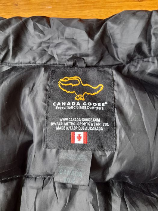 CANADA GOOSE мъжки елек L размер.