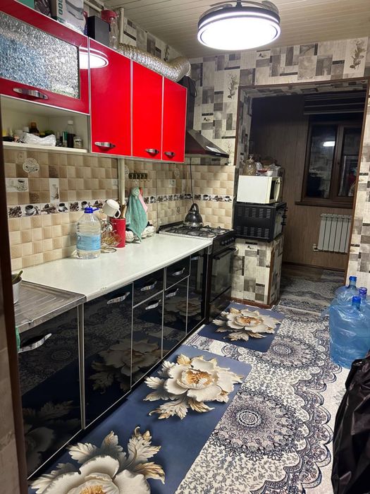 4 xonali uy sotiladi