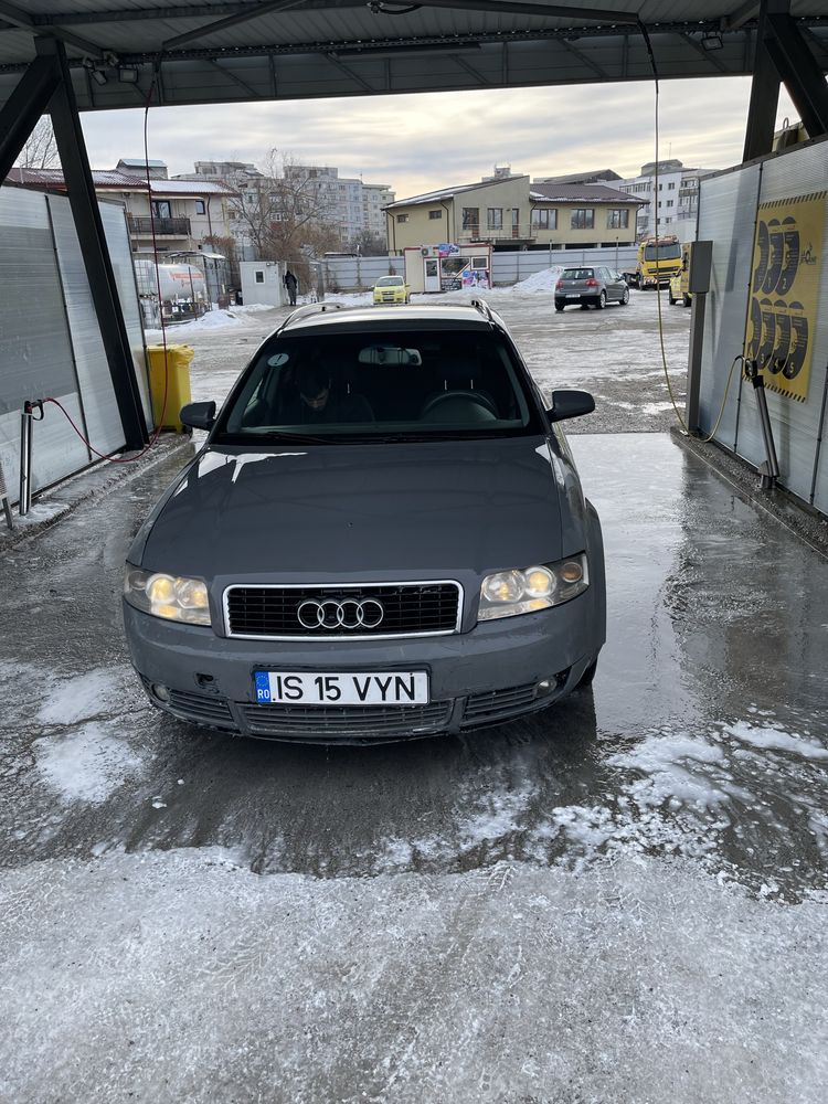 Vand audi A4 b6 anul 2005