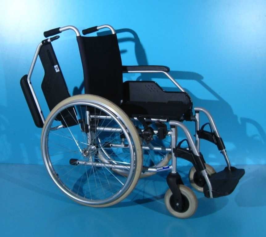 Scaun cu rotile handicap Meyra / latime sezut 43 cm