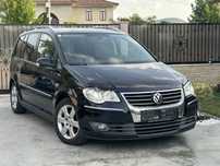Vw Touran 2.0 TDI, An 2009  ,140 CP