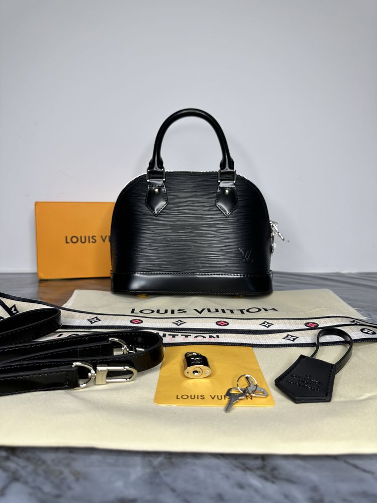 Geanta Louis Vuitton Alma BB piele canvas 100% cadou