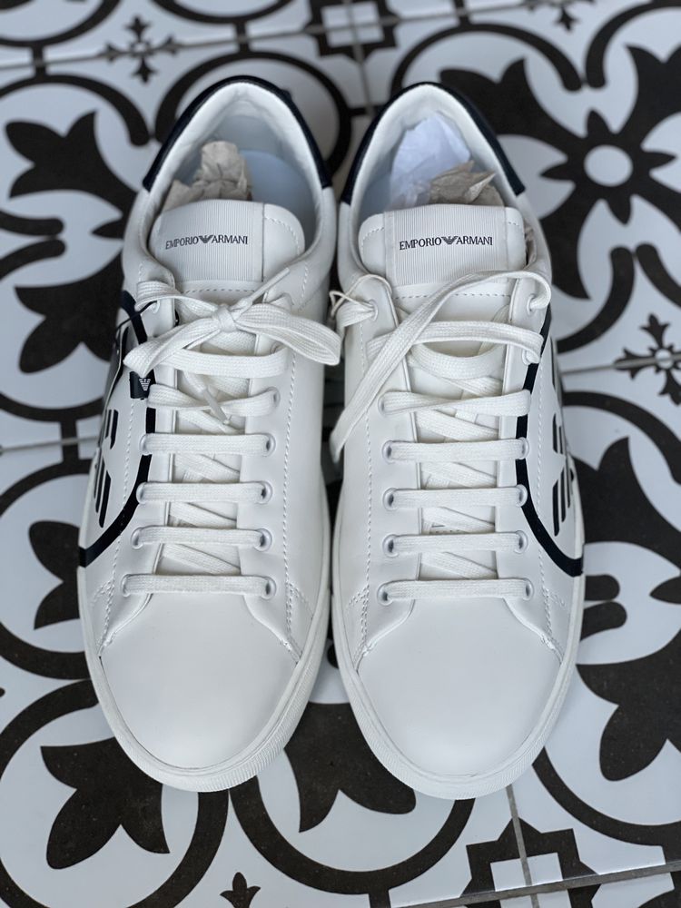Нови Emporio Armani 43 естествена кожа