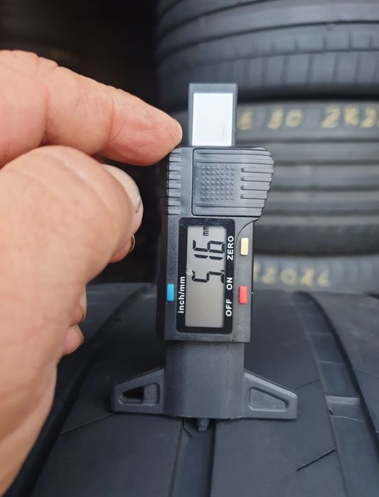 2 Anvelope Vară Michelin 295 40 R20  Stare Perfectă.