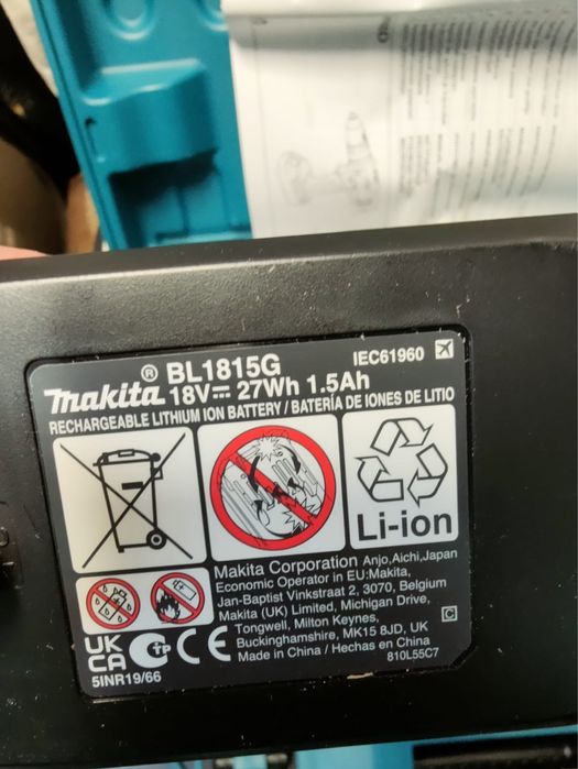 Акумулаторен ударен винтоверт MAKITA