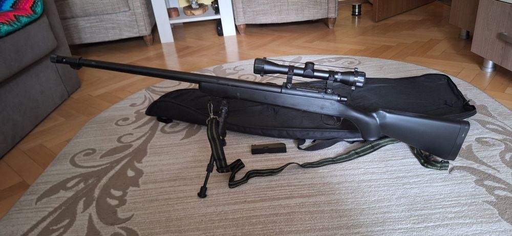 Pușcă airsoft(sniper 4j)