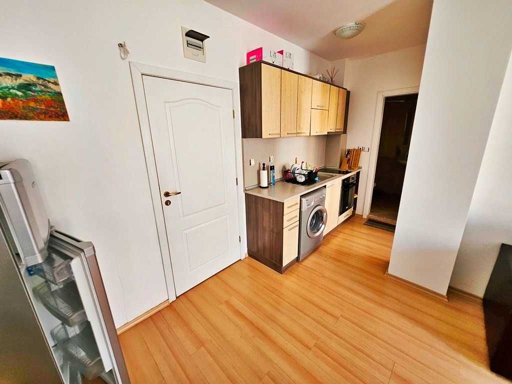Продава се Двустаен апартамент в к.к. Слънчев бряг - 55 кв.м за 700 €/кв.м - Снимка #4
