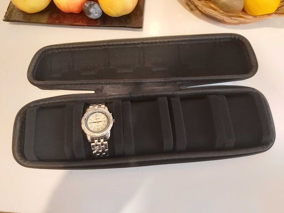 Cutie depozitat ceasuri tip geanta calatorie (voiaj