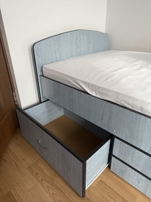 Pat de dormitor pentru o persoana