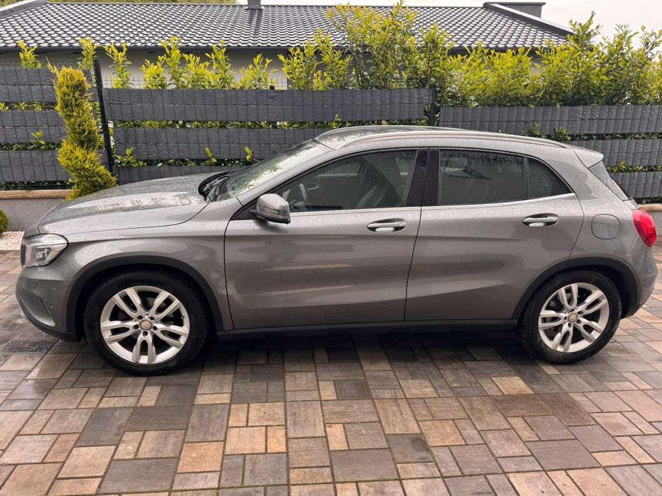 Mercedes Benz GLA 220 CDI 4 MATIC