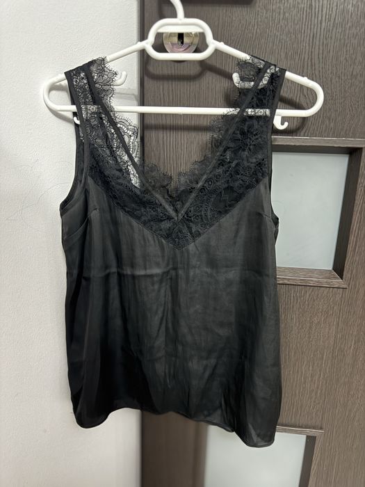 Set maiouri H&M, marimea XS, in stare foarte buna.