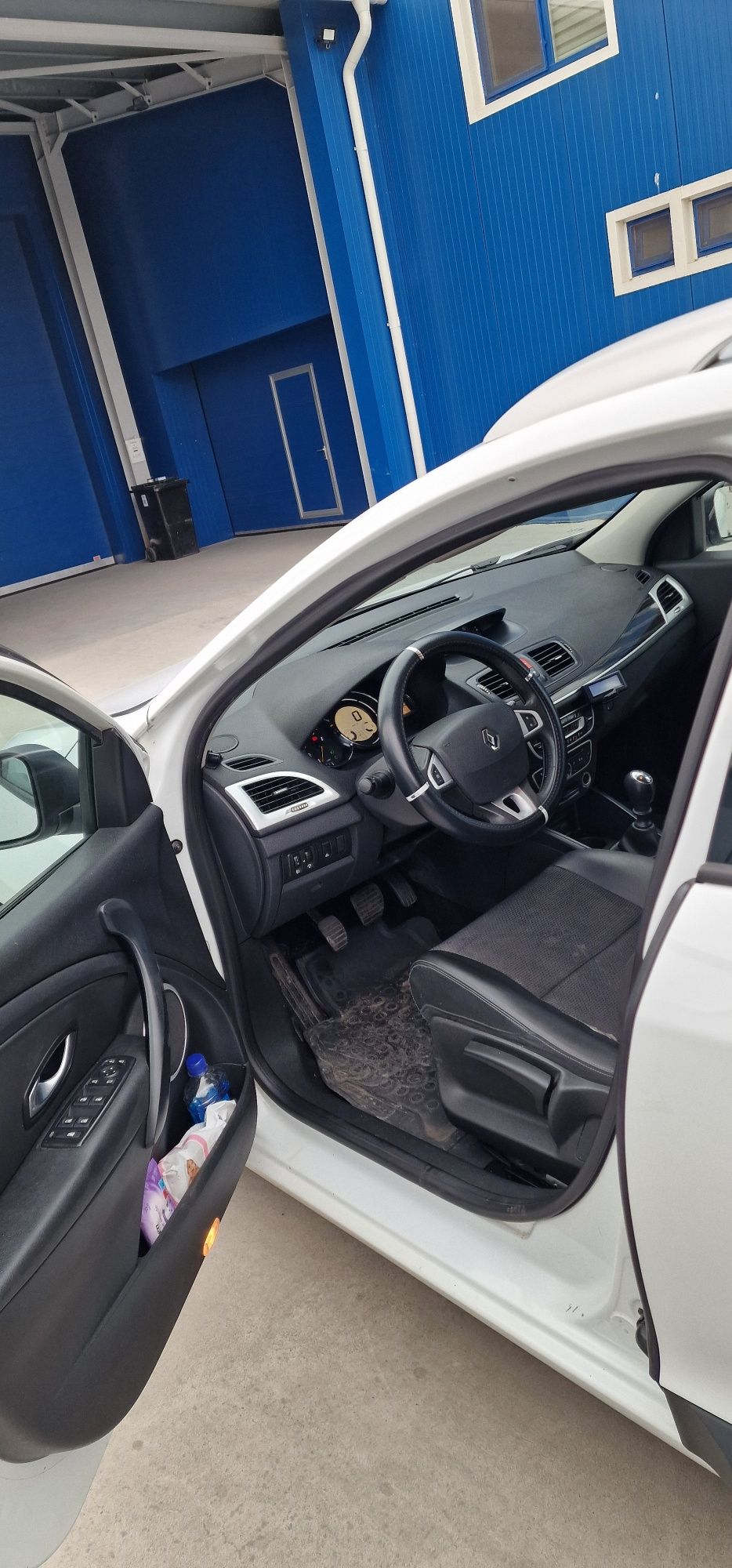 Vand Renault Megane 3, 2011, 128000km