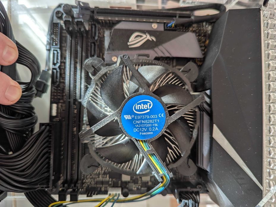 Vand i5 8400 Rog Strix H370Itx 8gb