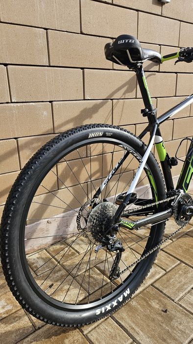 Bicicleta SCOTT SCALE 950 29er (L) Fox Float 32 Remote Lock Shimano XT