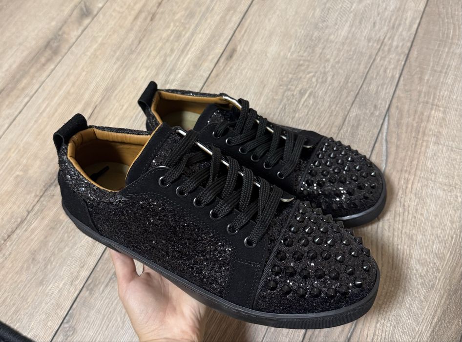 Adidasi Christian Louboutin Noi