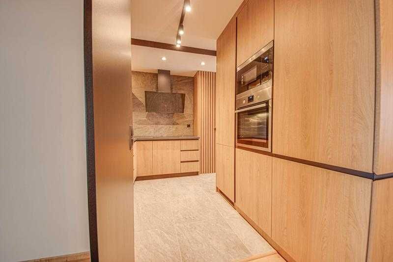 Дава се под наем Тристаен апартамент в София, Люлин 10 - 90 кв.м за 420 € - Снимка #3