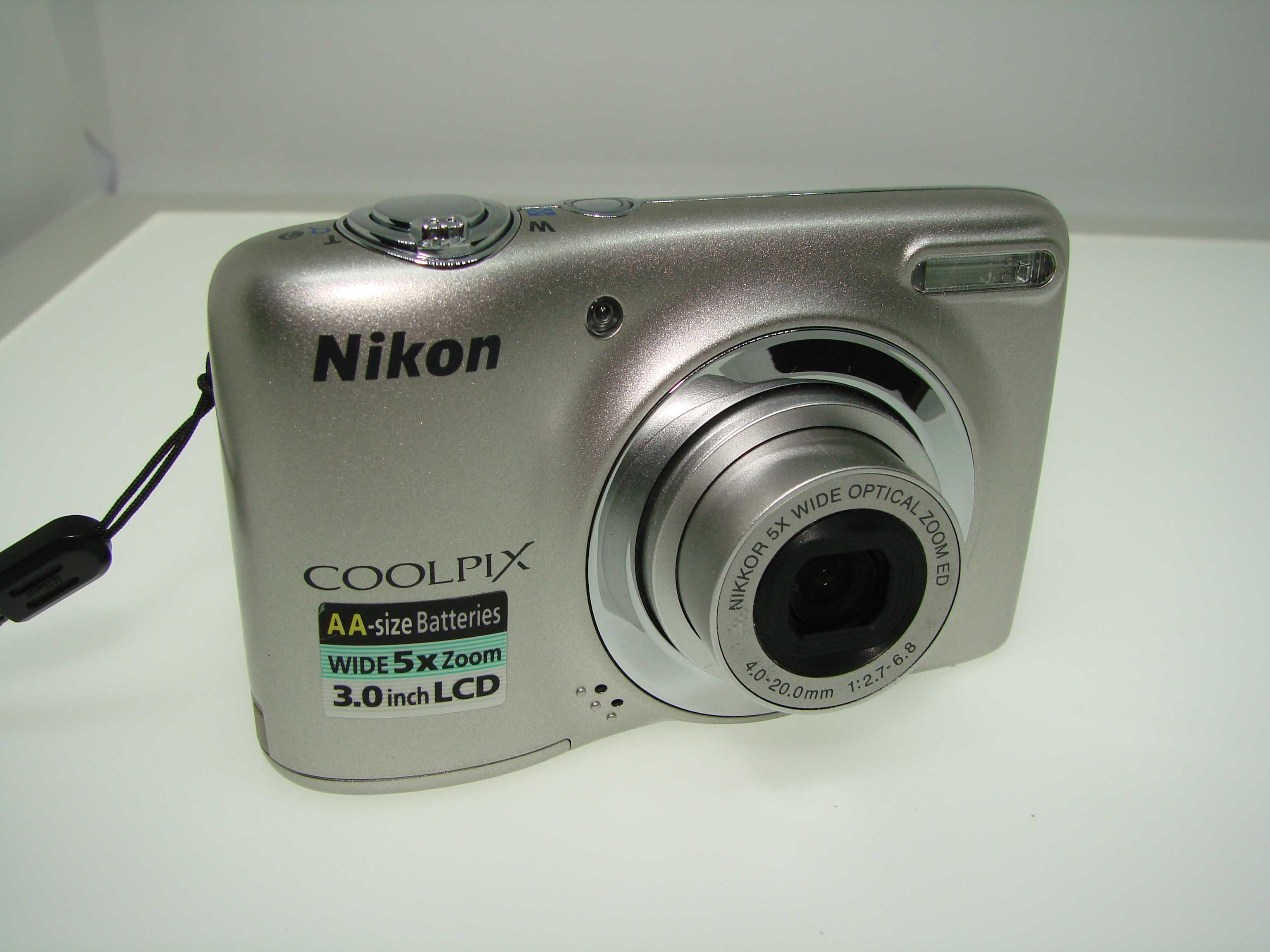 Nikon Coolpix L25 - Компактен цифров фотоапарат работи отлично