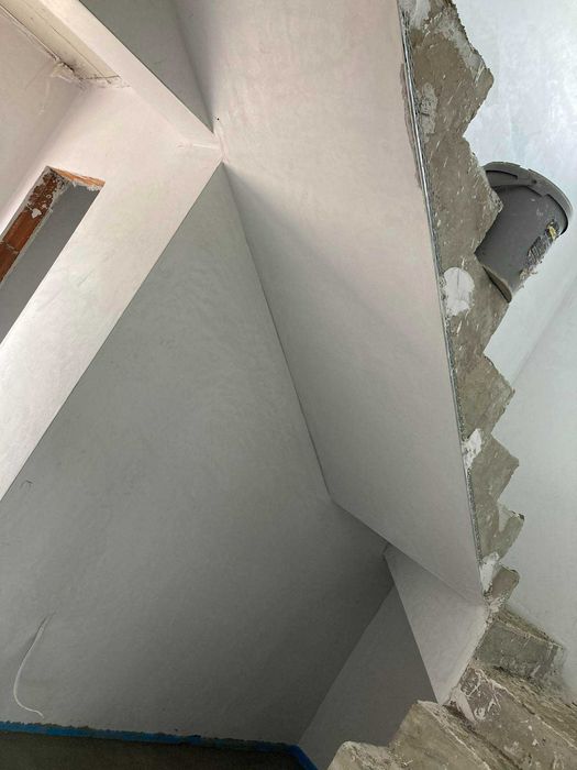 Груби строежи и довършителни дейности