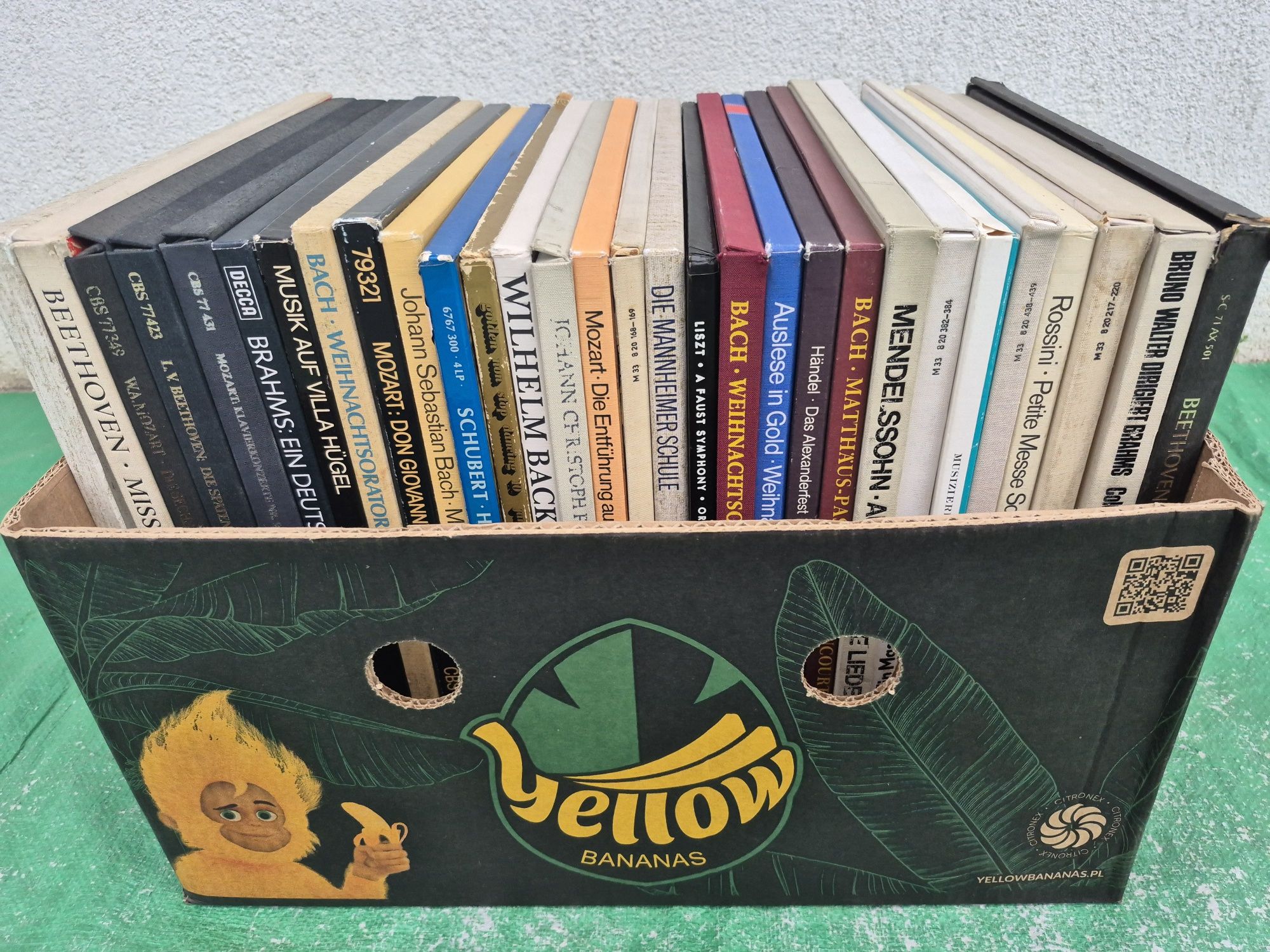 Vând Lot 150LP Discuri Vinil muzică clasică mixta cu Artiști celebrii