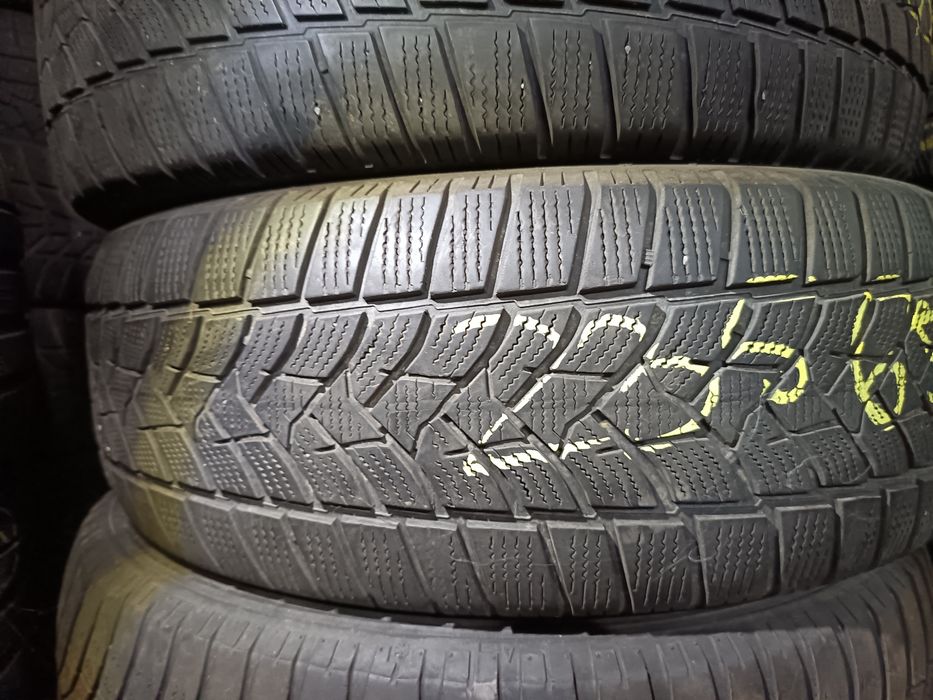 Anvelope MS iarna 235 65 17 Dunlop 2020 5.5mm