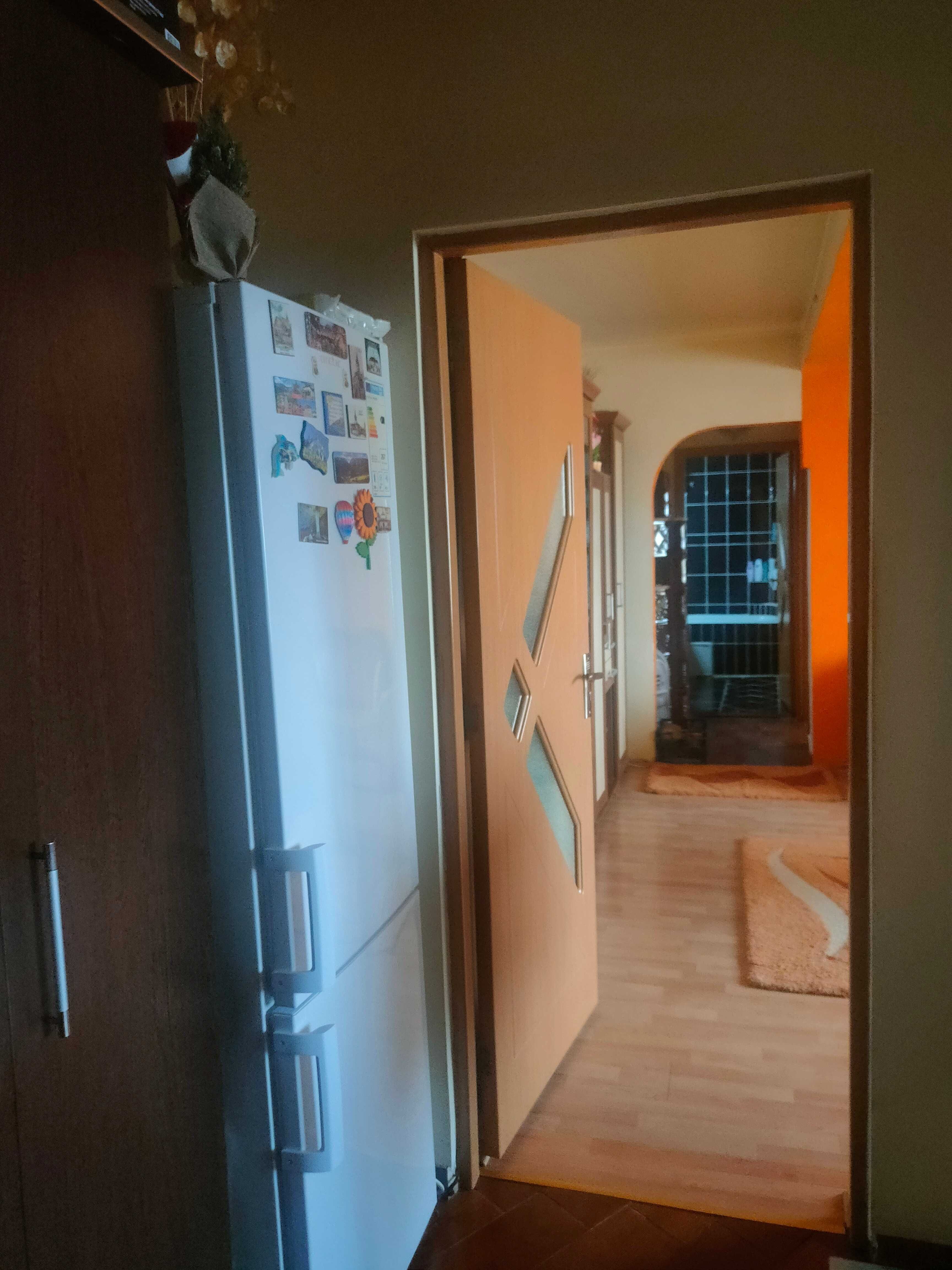 Apartament 2 camere de vânzare