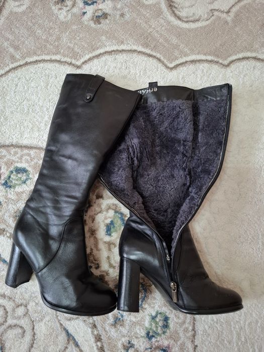 Продам женские зимние сапоги натуральная кожа