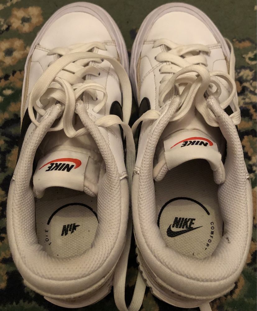 Incaltaminte nike