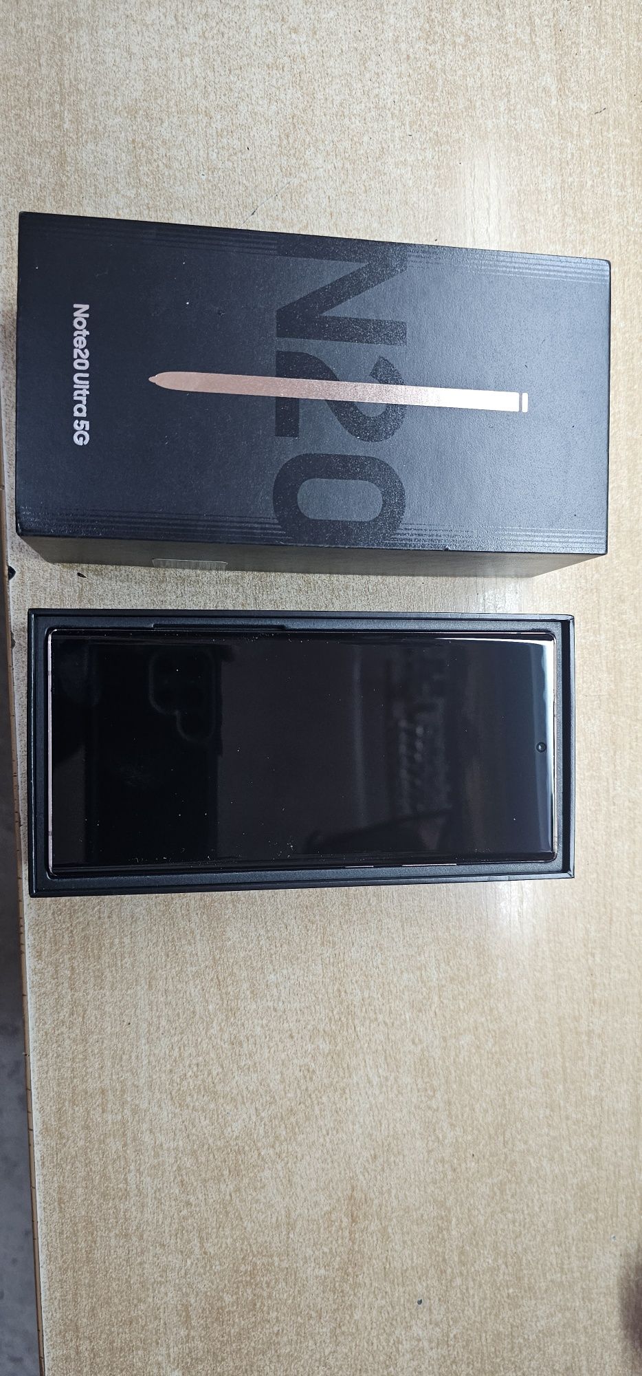 Продавам Samsung Galaxy Note20 Ultra 5 G