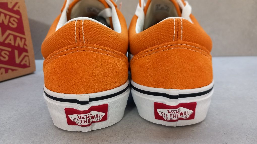Кецове Vans НОВИ