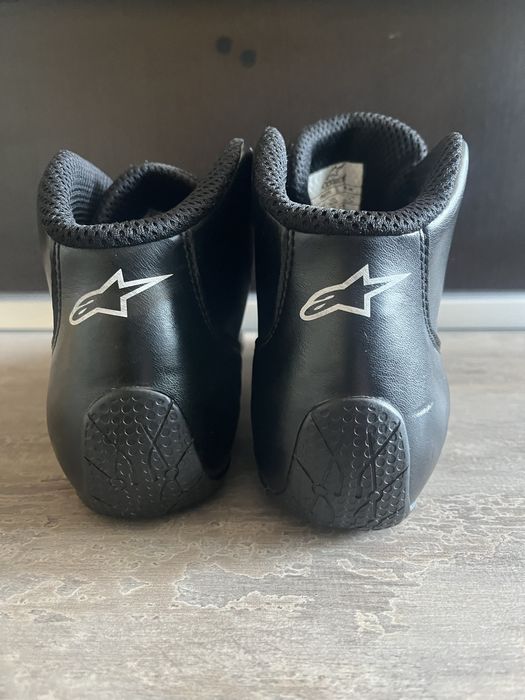 Ghete curse , Alpinestars