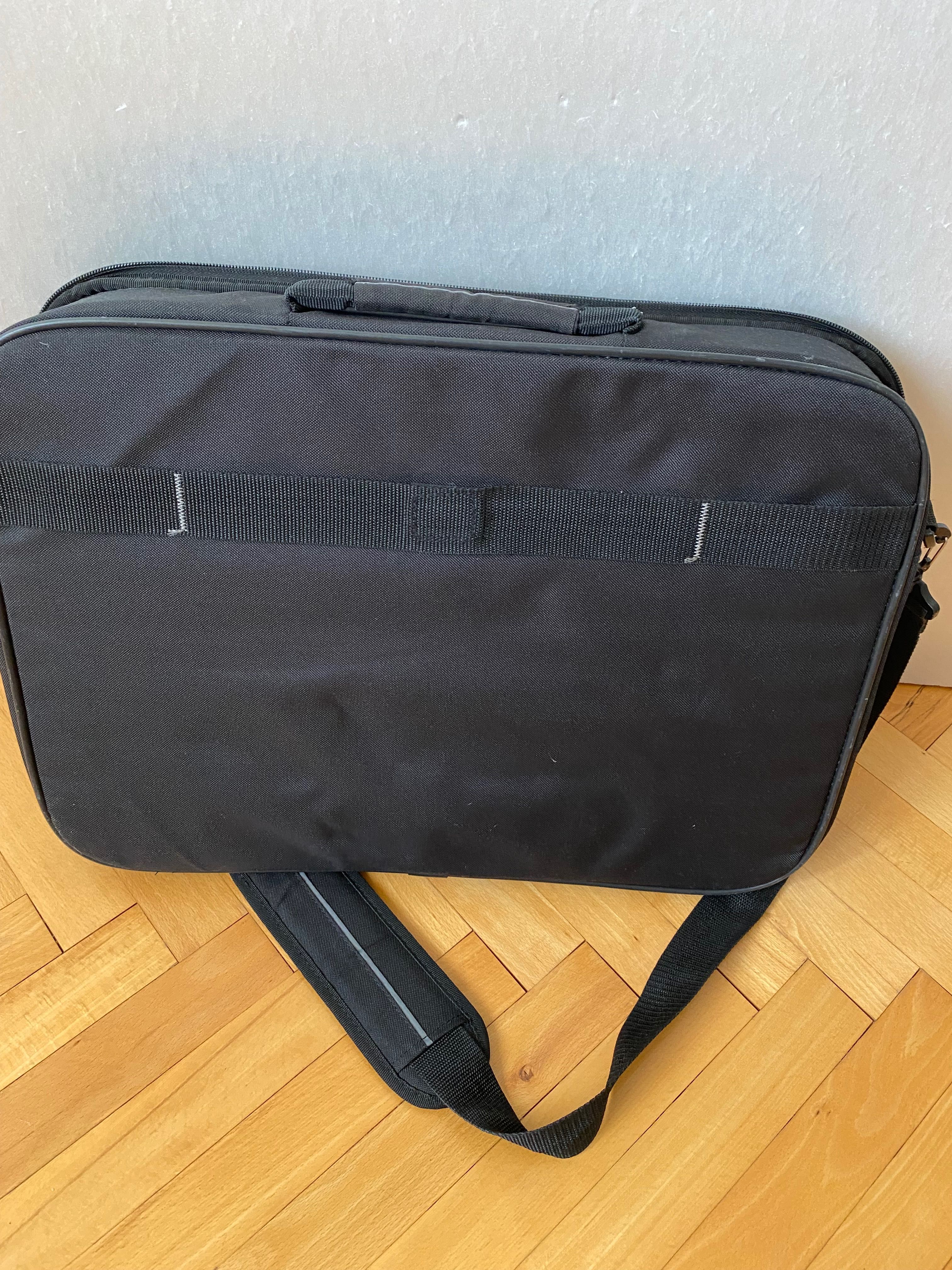 Чанта за лаптоп Case Logic